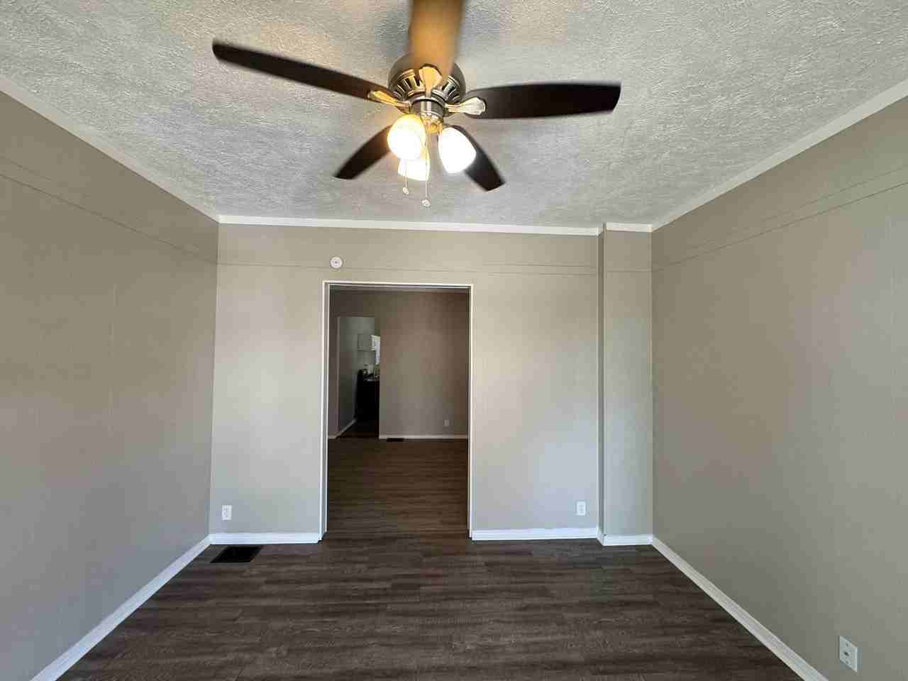 733 Orange St - Photo 3 of 27