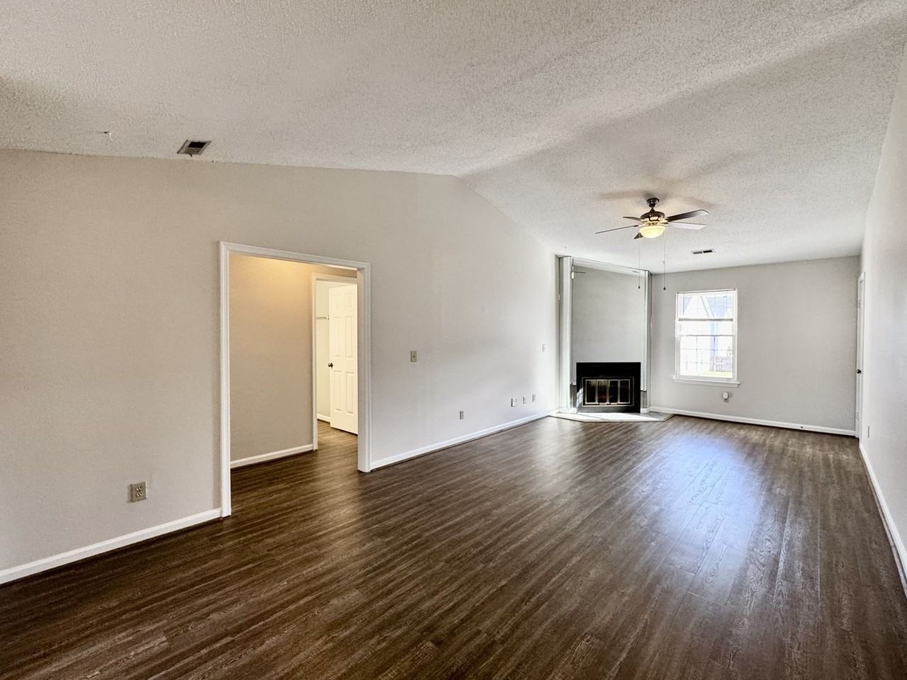 4824 Station House Ln - Photo 3 of 23