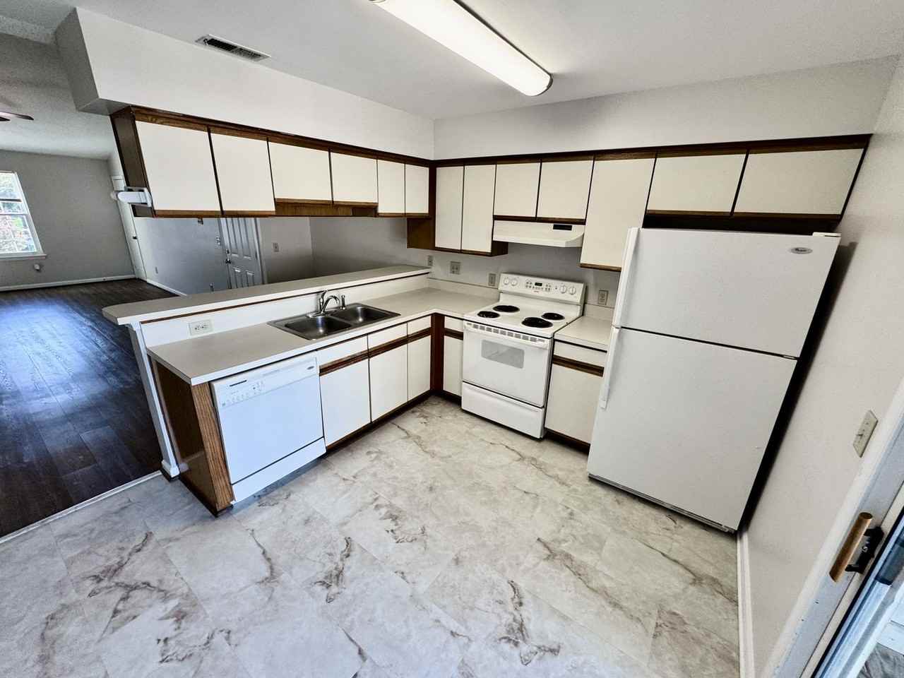 4824 Station House Ln - Photo 7 of 23