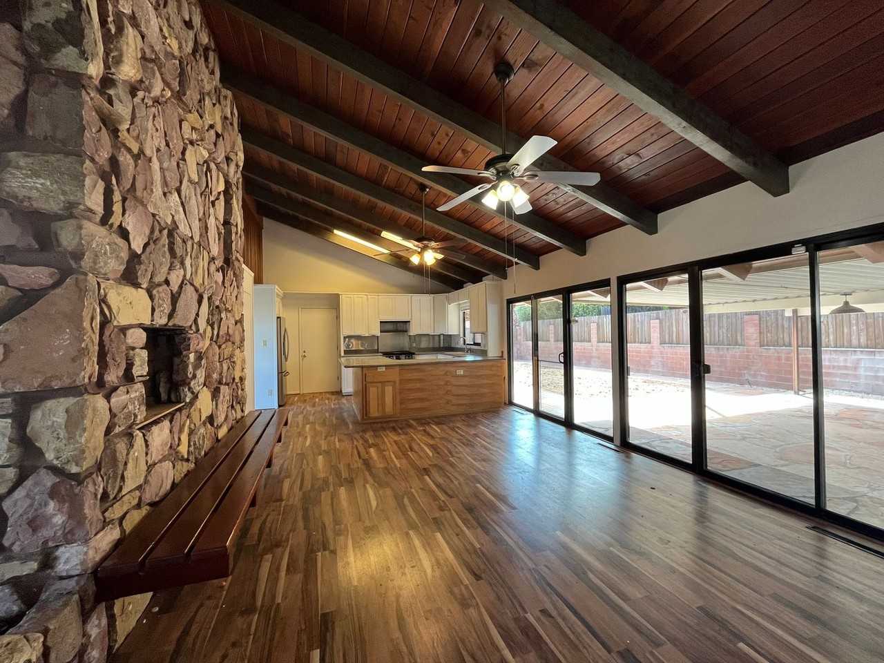 420 Fairview Ln - Photo 5 of 49