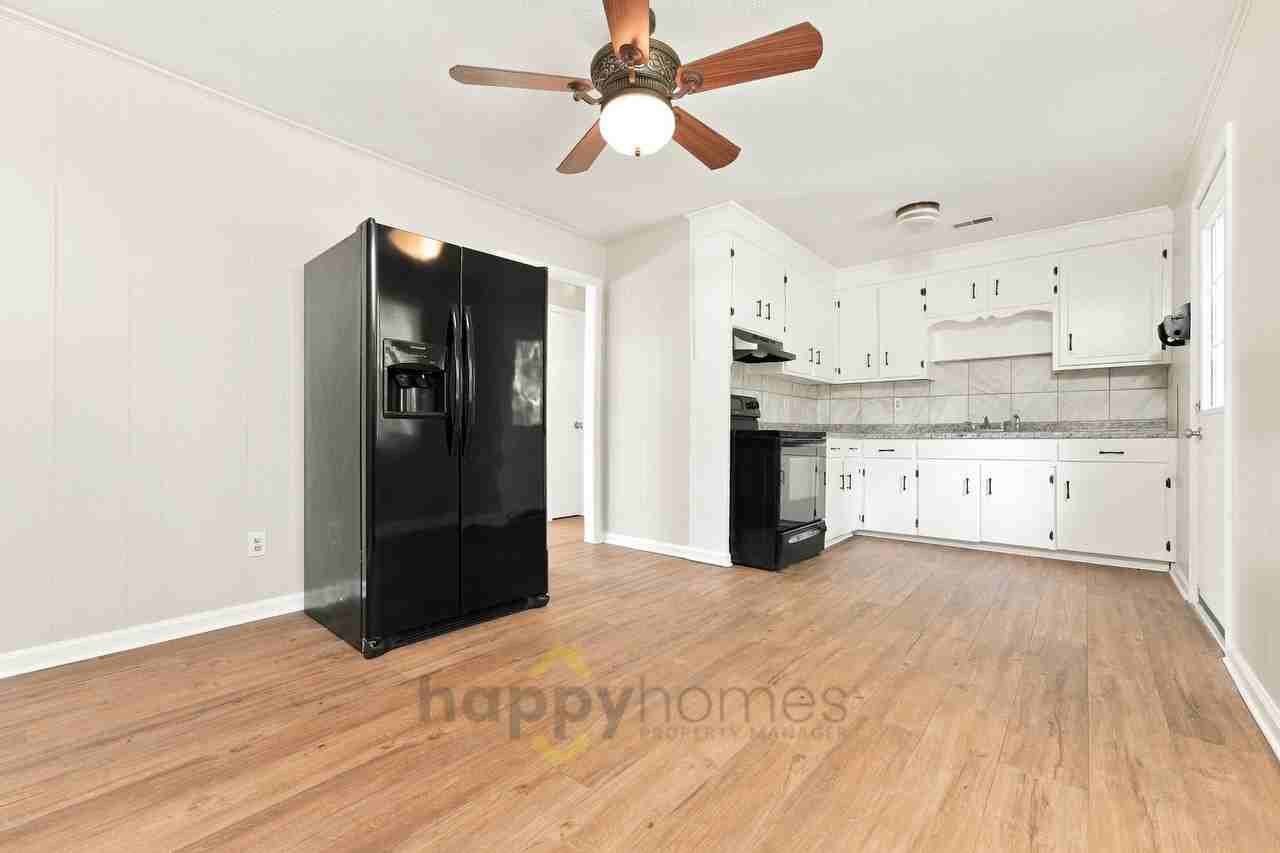 2455 Glover Rd - Photo 5 of 21