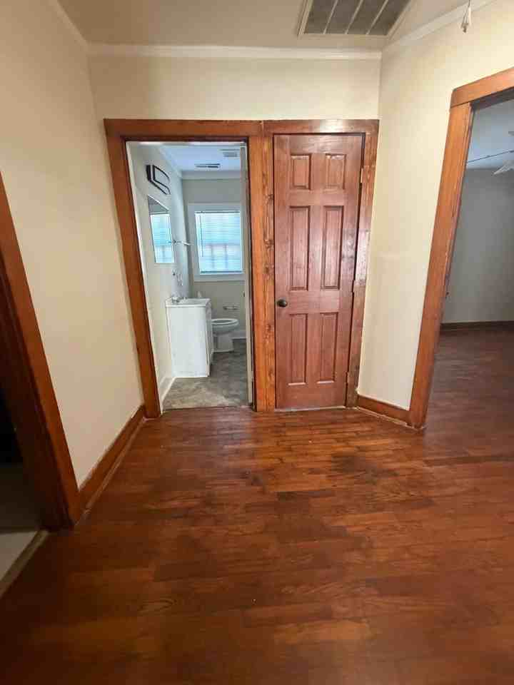 103 Courtland St - Photo 4 of 14
