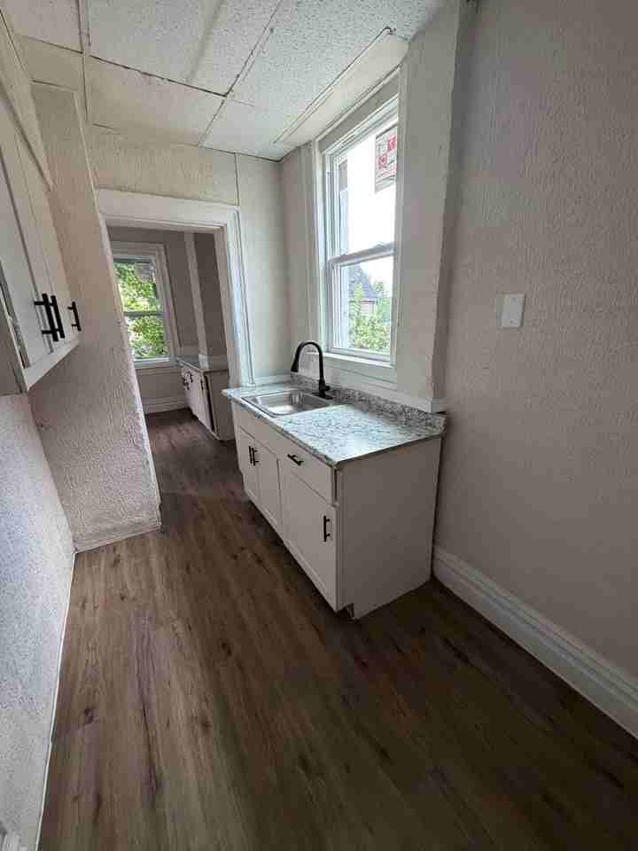7122 Idlewild St - Photo 7 of 13