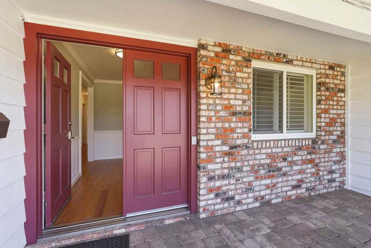 940 Fell Ct - Photo 6 of 44