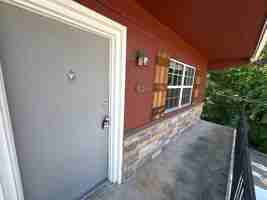 featured image of 100 Brookside Dr