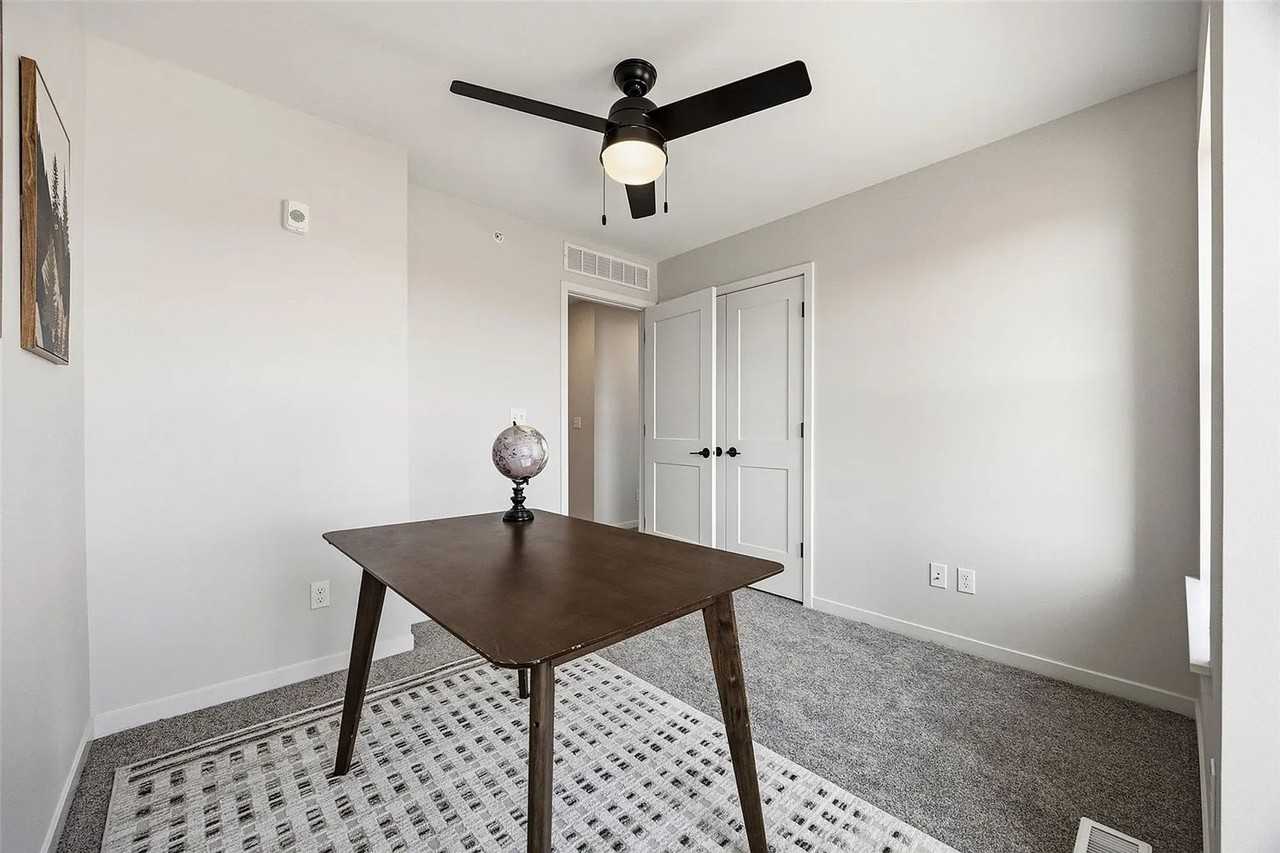 8704 Eddie Dr Sw #B - Photo 4 of 38