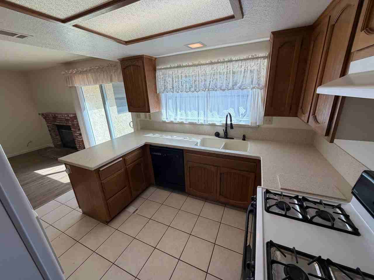 428 Cabo San Jose - Photo 2 of 14
