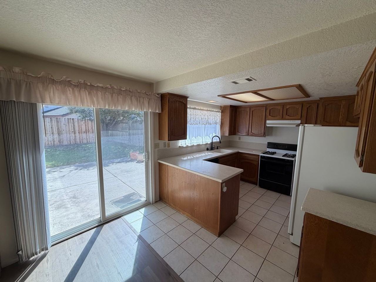 428 Cabo San Jose - Photo 3 of 14