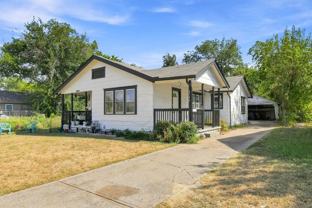 E 5th Pl Duplex - Photo 1 of 1