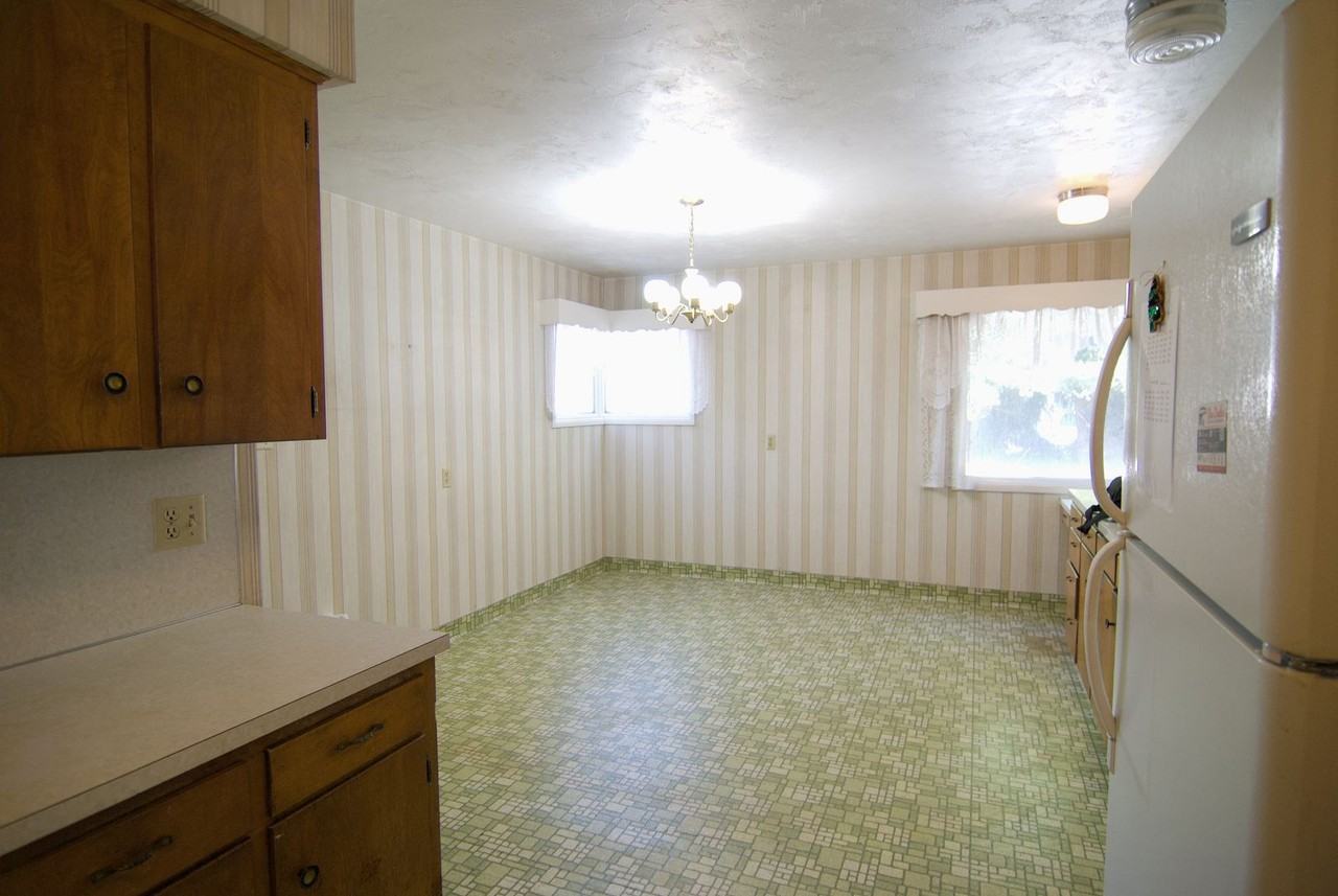 10923 N 36 E - Photo 5 of 18
