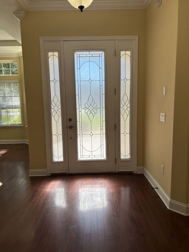 296 Ellsworth Cir - Photo 3 of 29