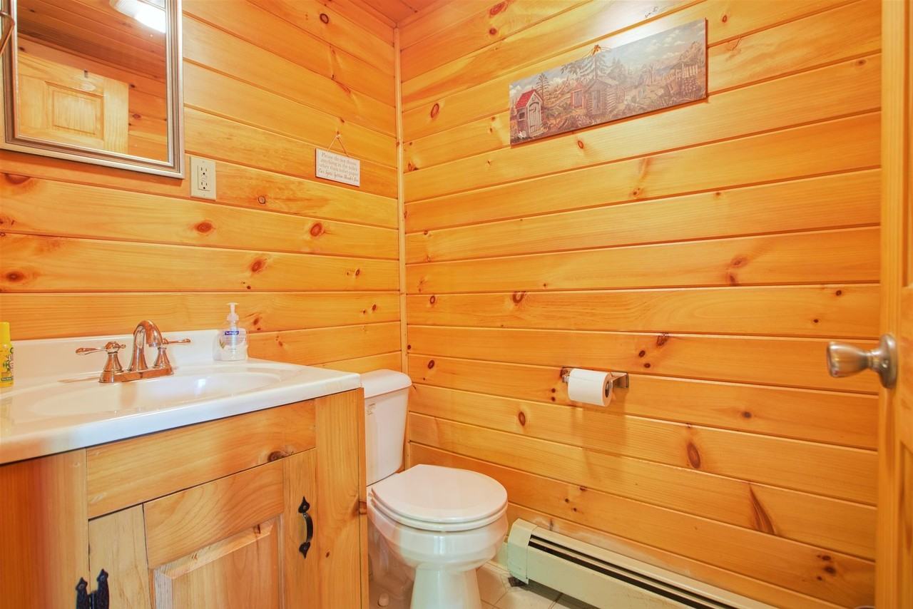 5 Stewart Dr - Photo 6 of 16
