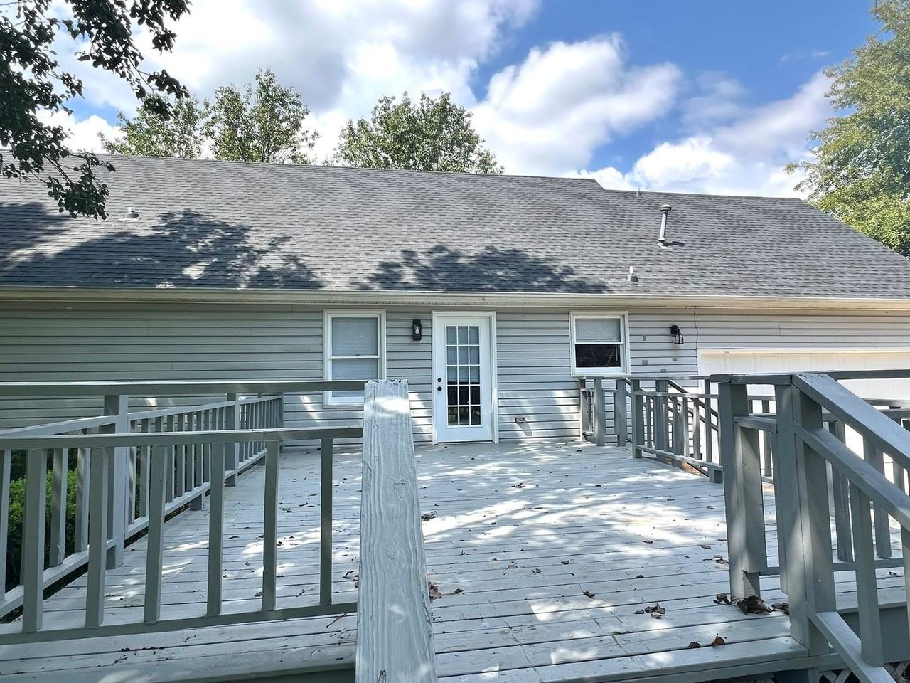 10308 Roanoke Dr - Photo 6 of 33