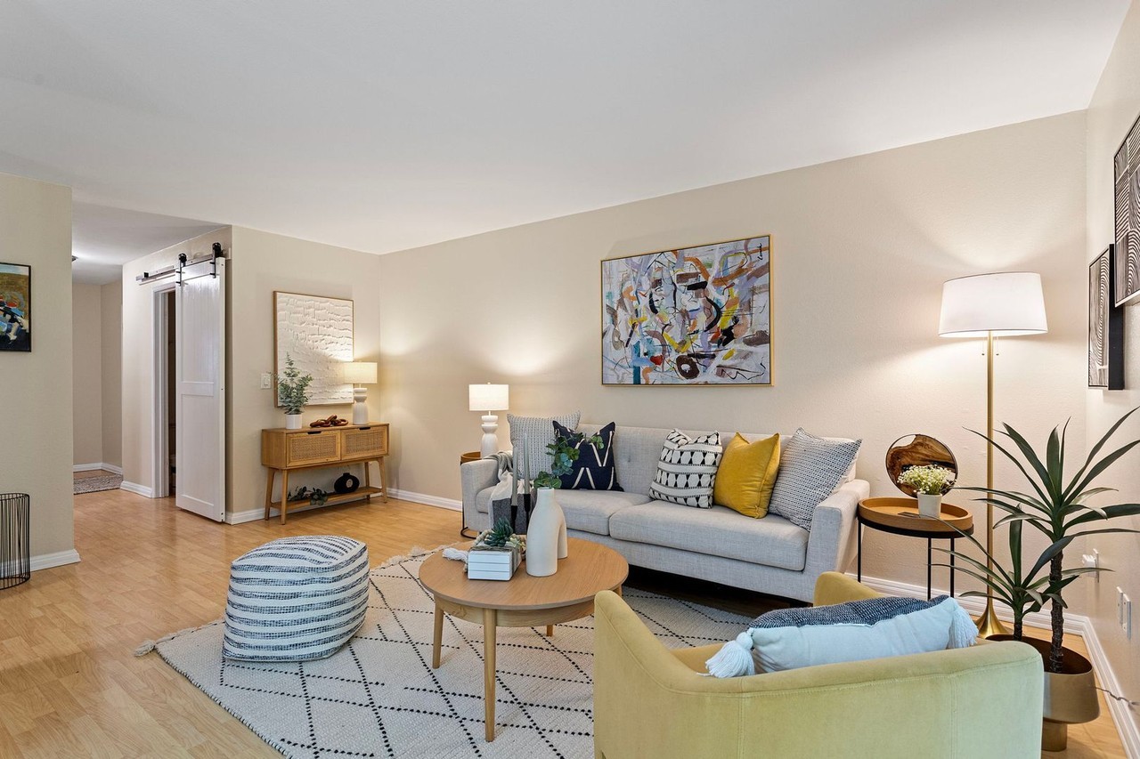 12510 Ne 130th Way #B101 - Photo 5 of 16