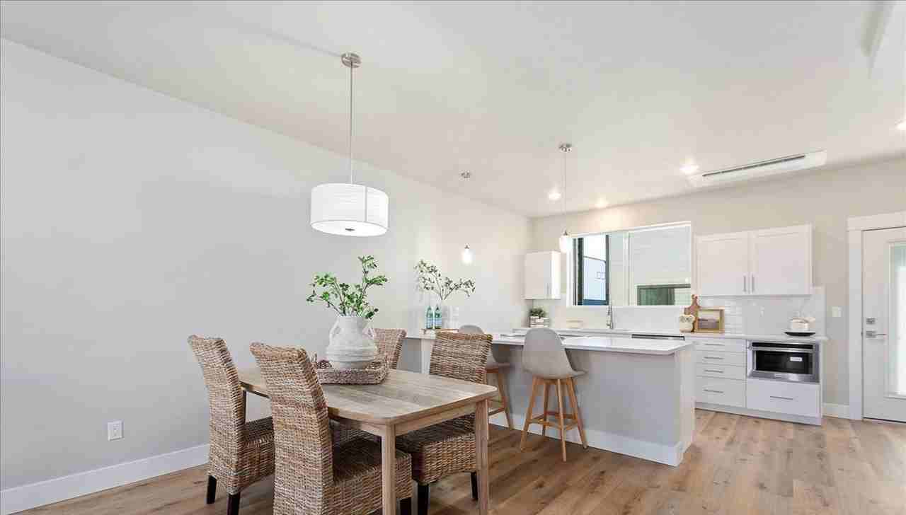 3587 N Adams St - Photo 6 of 17