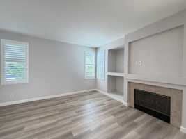 featured image of 1103 Calle Tesoro