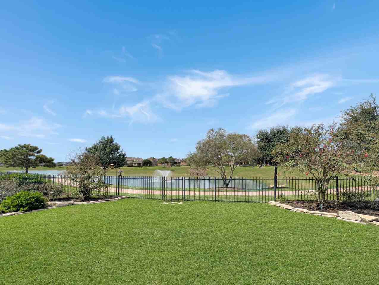 3514 Colorado Bend Dr - Photo 2 of 33
