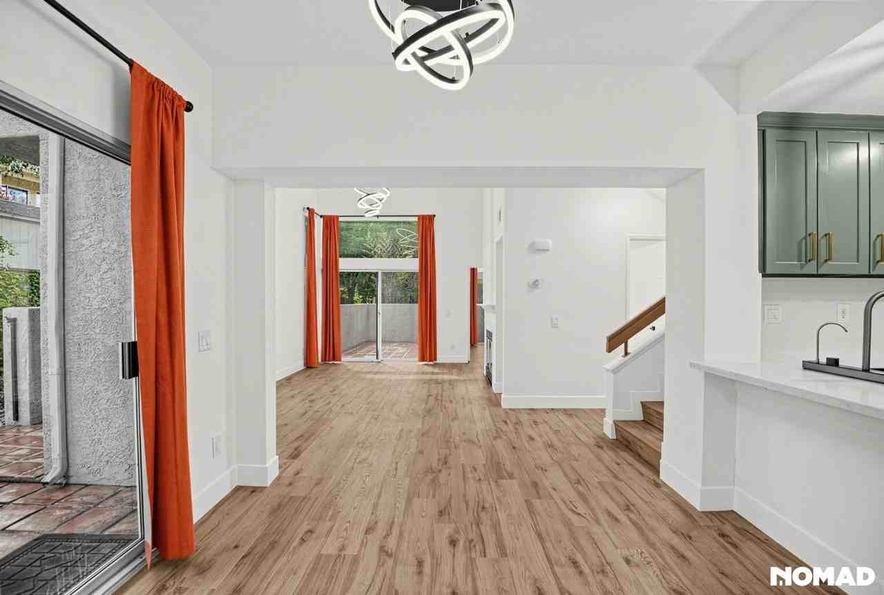 25845 Mcbean Pkwy - Photo 6 of 32