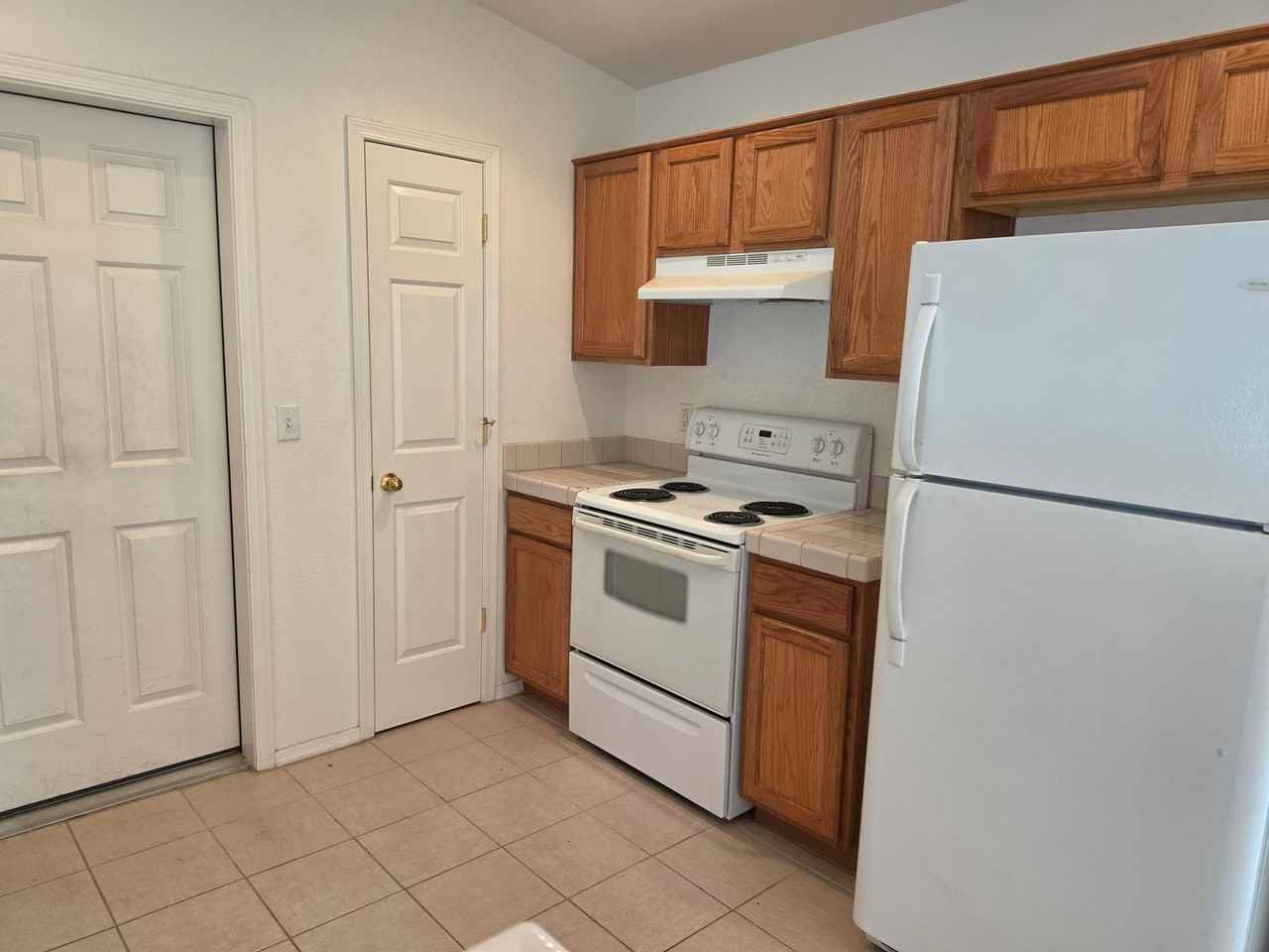 3050 Mcculloch Blvd N - Photo 5 of 23