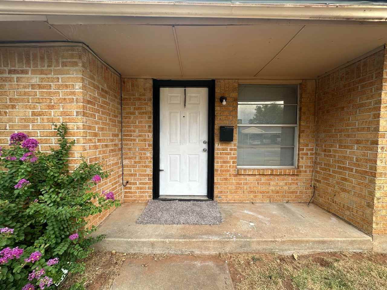 4808 S Dimple Dr - Photo 5 of 50