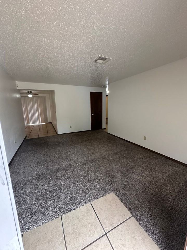 4808 S Dimple Dr - Photo 7 of 50
