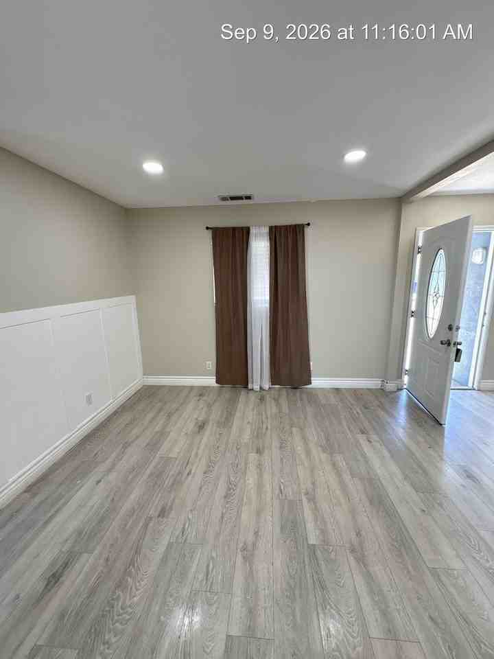 1105 Freddie Cir - Photo 6 of 28