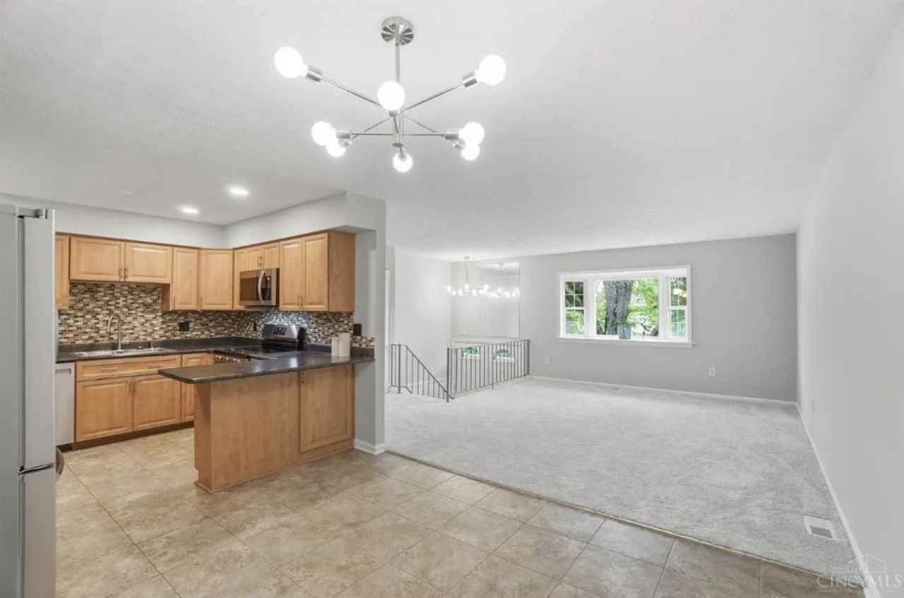 873 Tradewind Dr - Photo 7 of 28