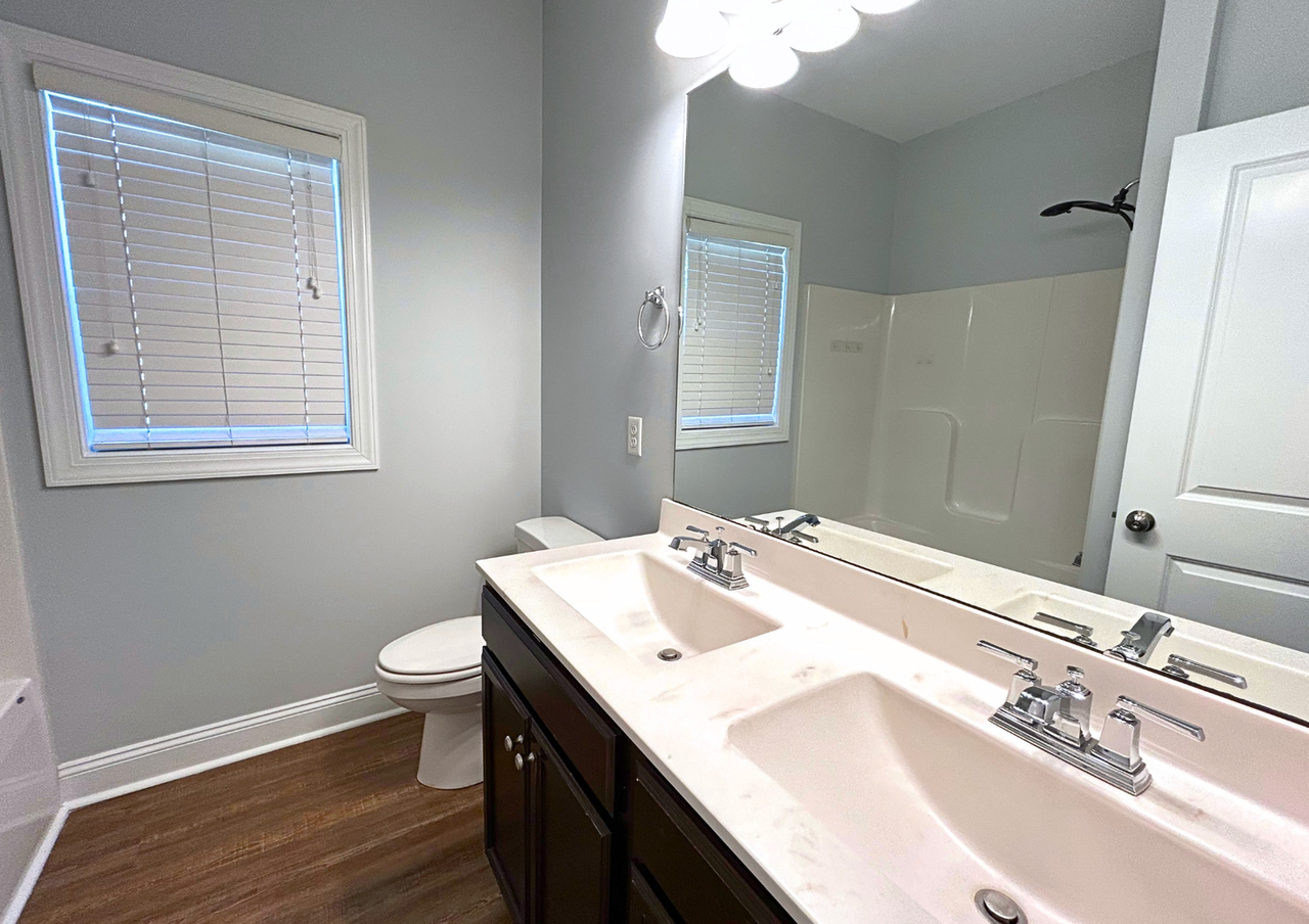 5731 Wrightsville Ave #A - Photo 6 of 10