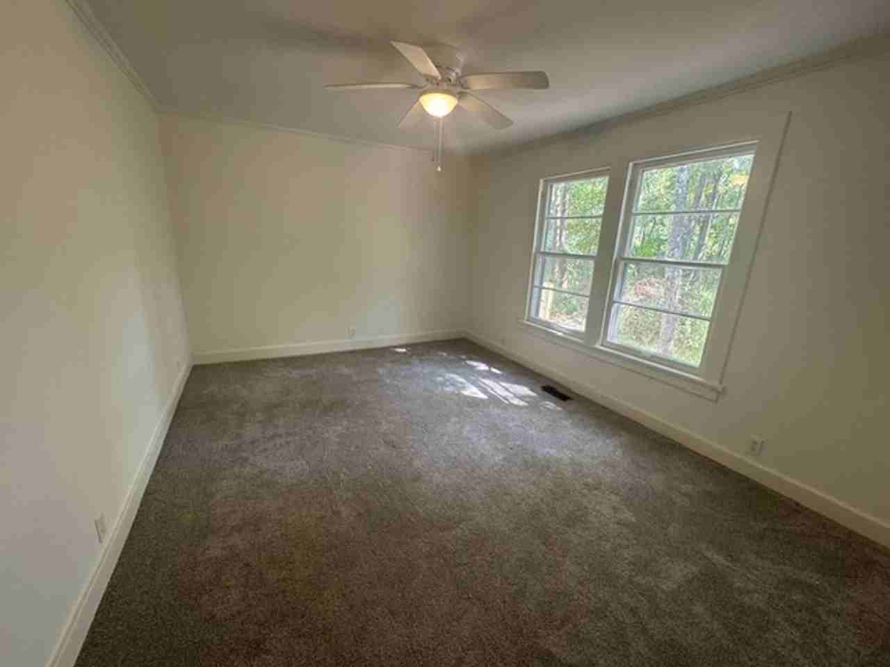12605 Colonel Glenn Rd - Photo 6 of 9