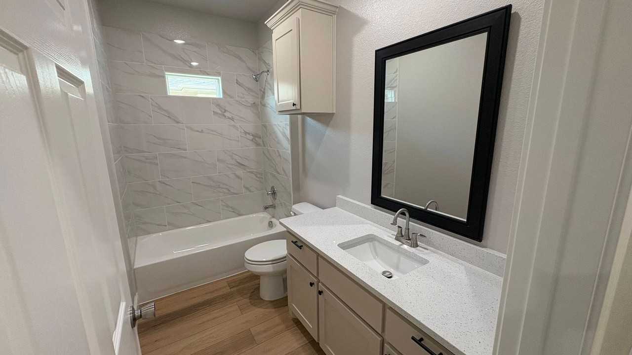 3207 Bourland St - Photo 5 of 16