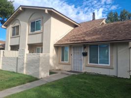 featured image of 14 Condor Cir