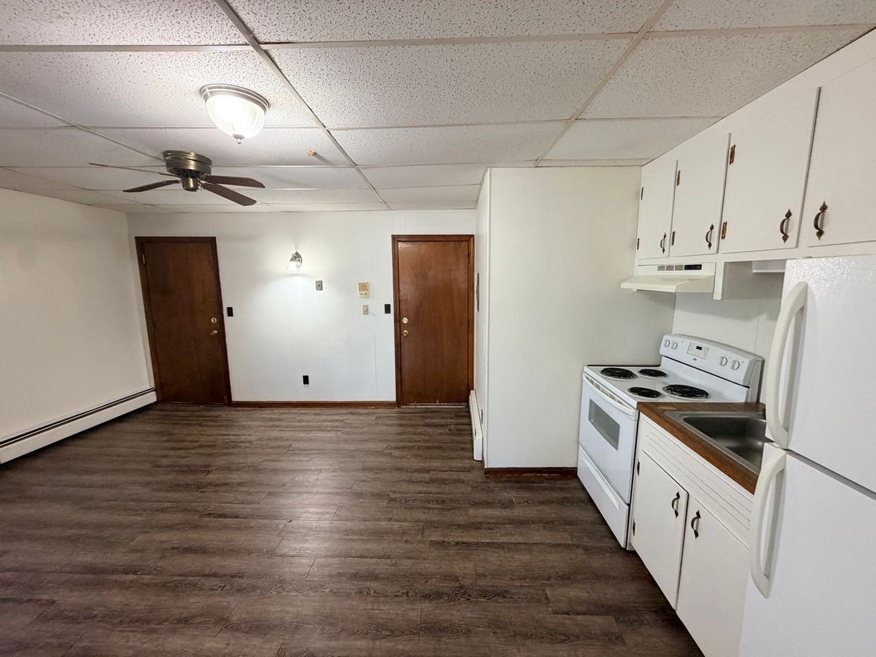 768 Lakeview Ave - Photo 2 of 9