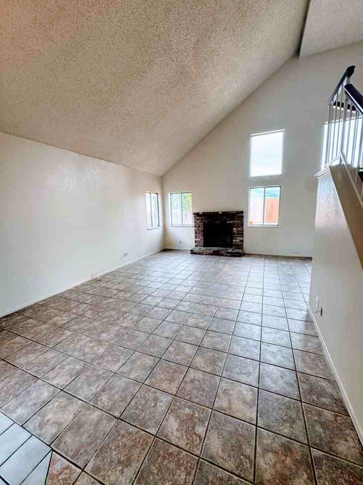 5141 Bassett Way - Photo 3 of 17
