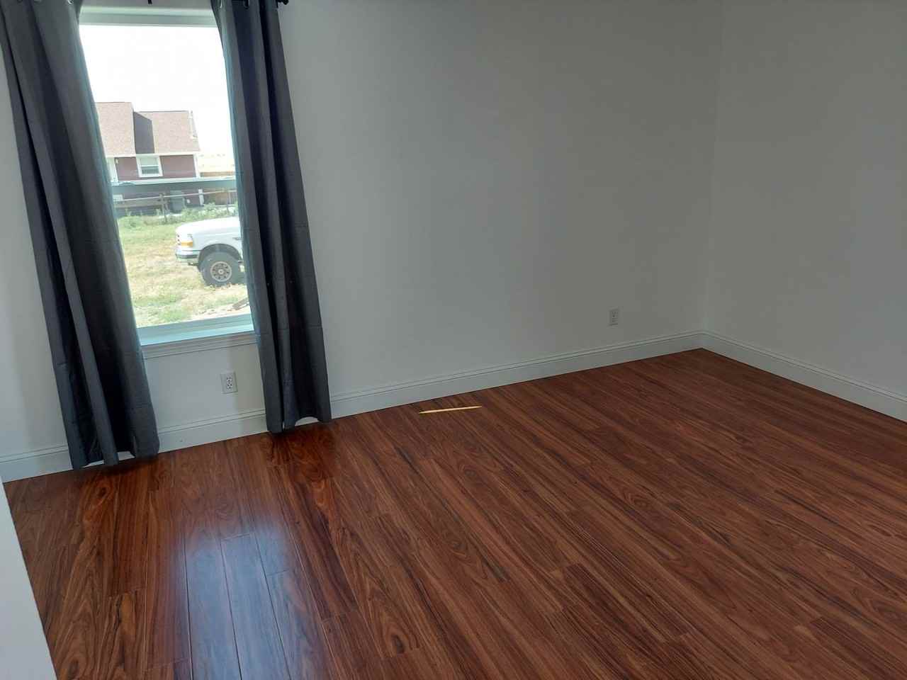 4576 Hill Rd - Photo 7 of 12
