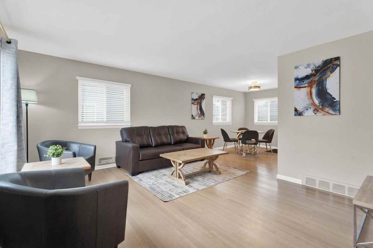 1722 Haynes St - Photo 4 of 40