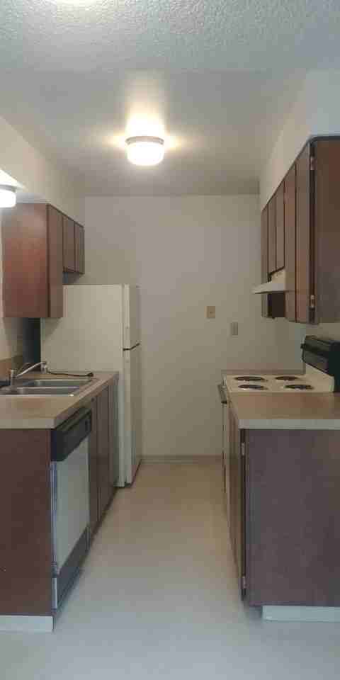 114 - Photo 2 of 5
