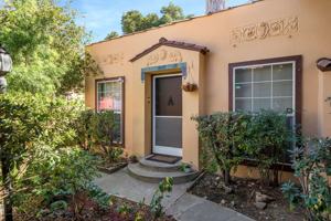 featured image of 560 S 7th St