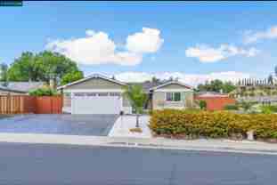 3214 Harbour Dr - Photo 1 of 1