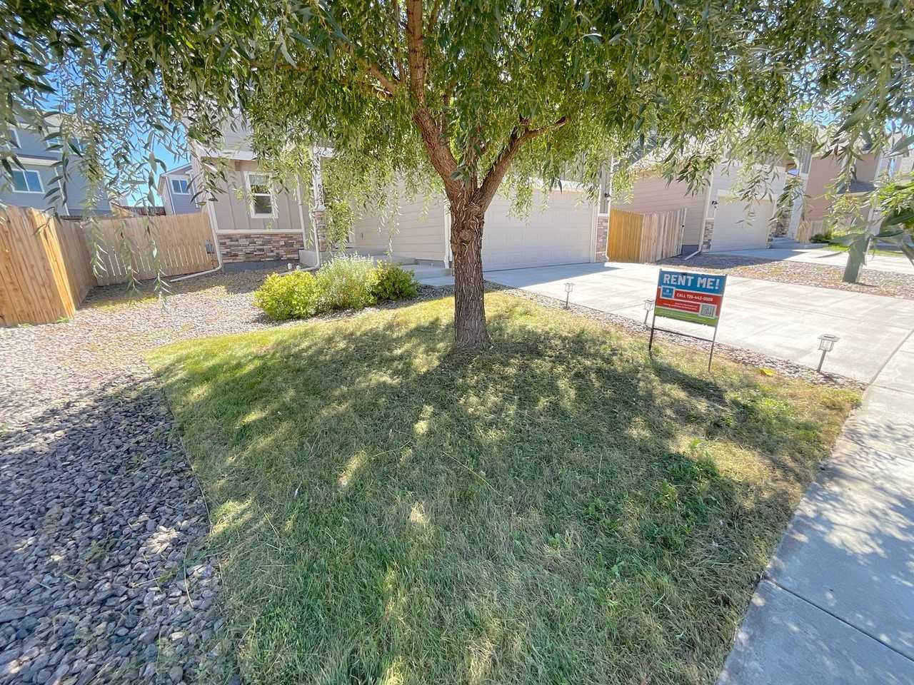 6523 Lamine Dr - Photo 2 of 32