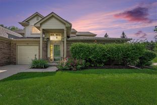 111 S Vista - Photo 1 of 1