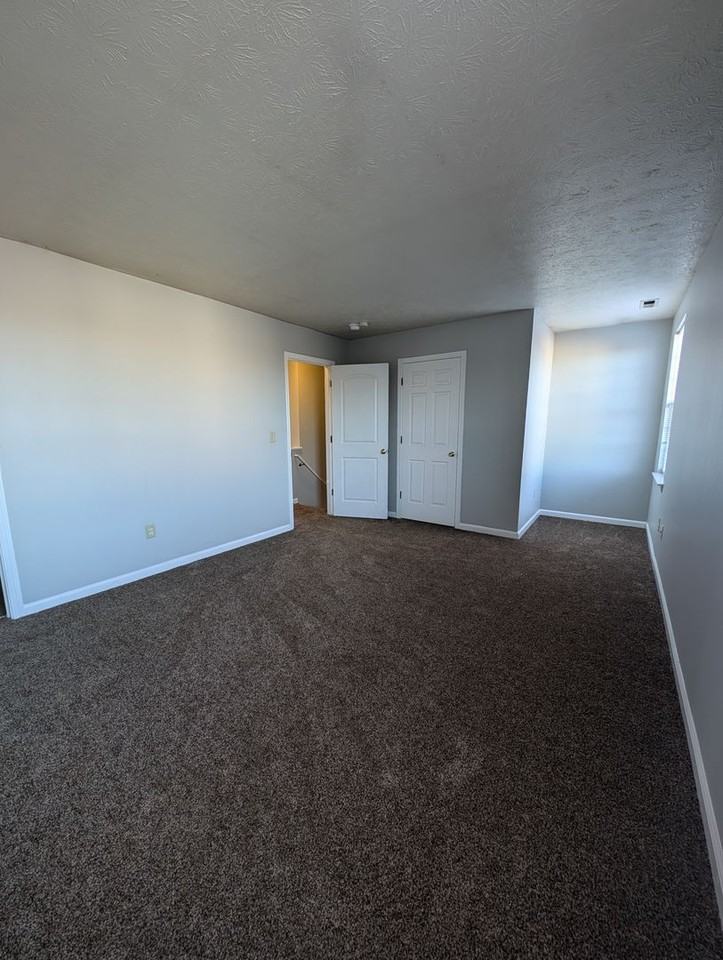 3022 Percheron Ln - Photo 4 of 10