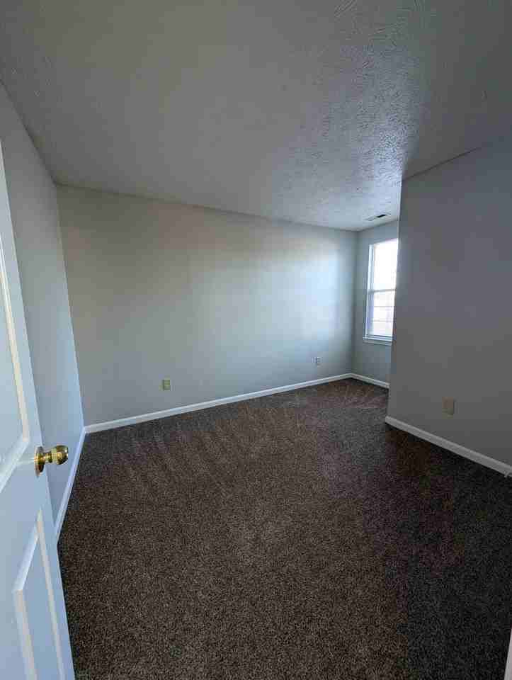 3022 Percheron Ln - Photo 6 of 10