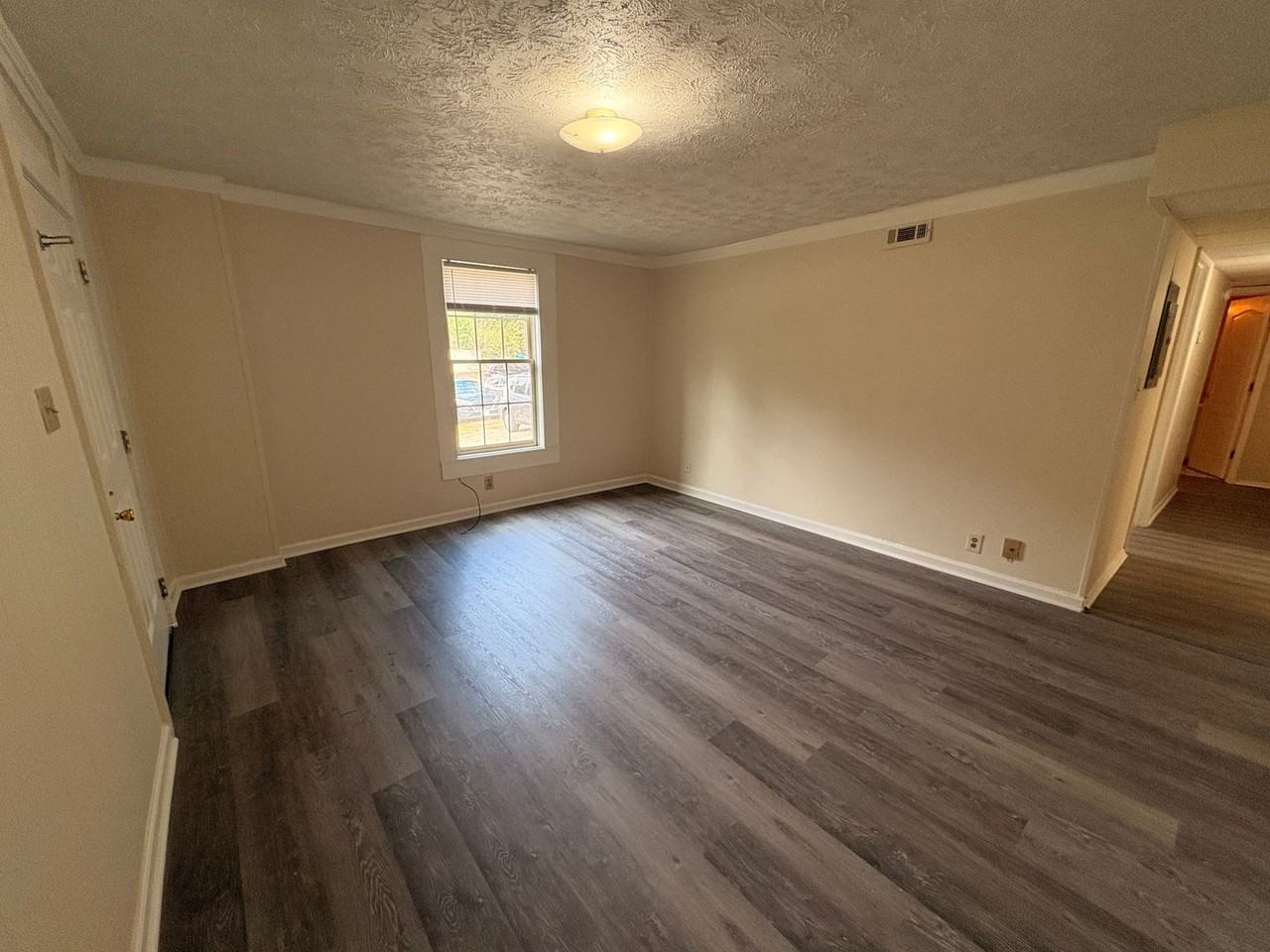 346 Reese St #1 - Photo 2 of 13