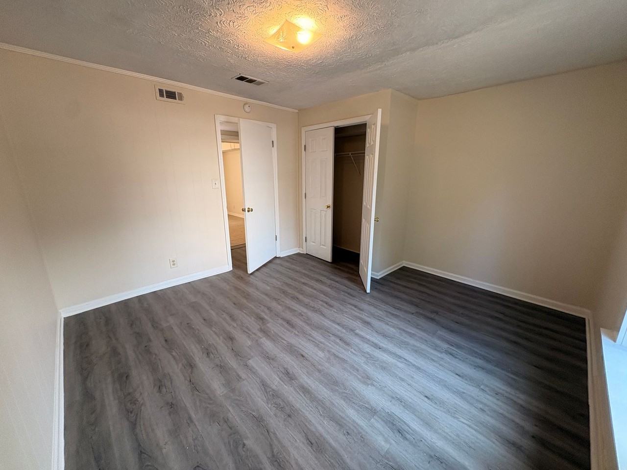 346 Reese St #1 - Photo 7 of 13