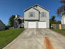 7082 Oakwood Cir - Photo 1 of 1