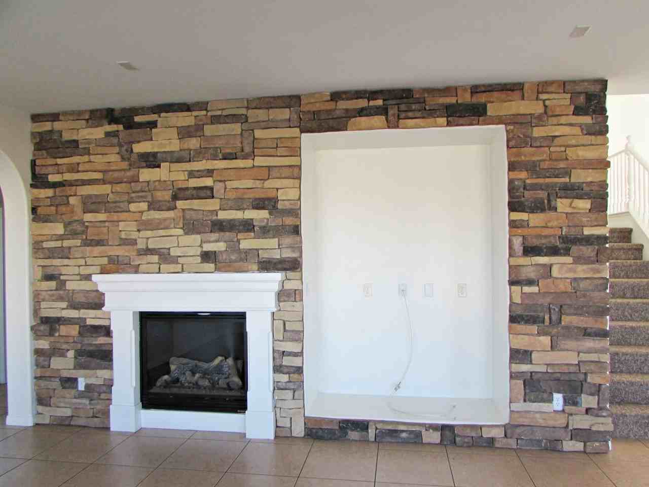 722 Bighorn Creek St - Photo 7 of 34