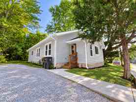 211 E Cottage Grove Ave - Photo 1 of 1