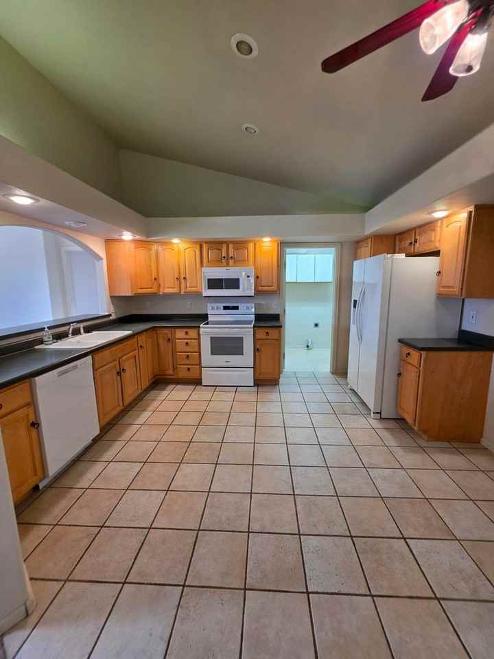 1636 1636 WEATHERBY - 1636 #1636 - Photo 3 of 19