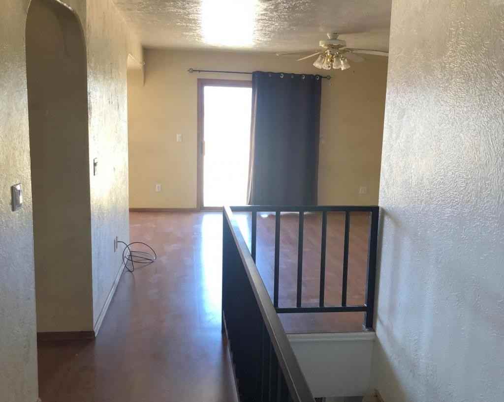 985 S Monterosa Dr - Photo 4 of 6