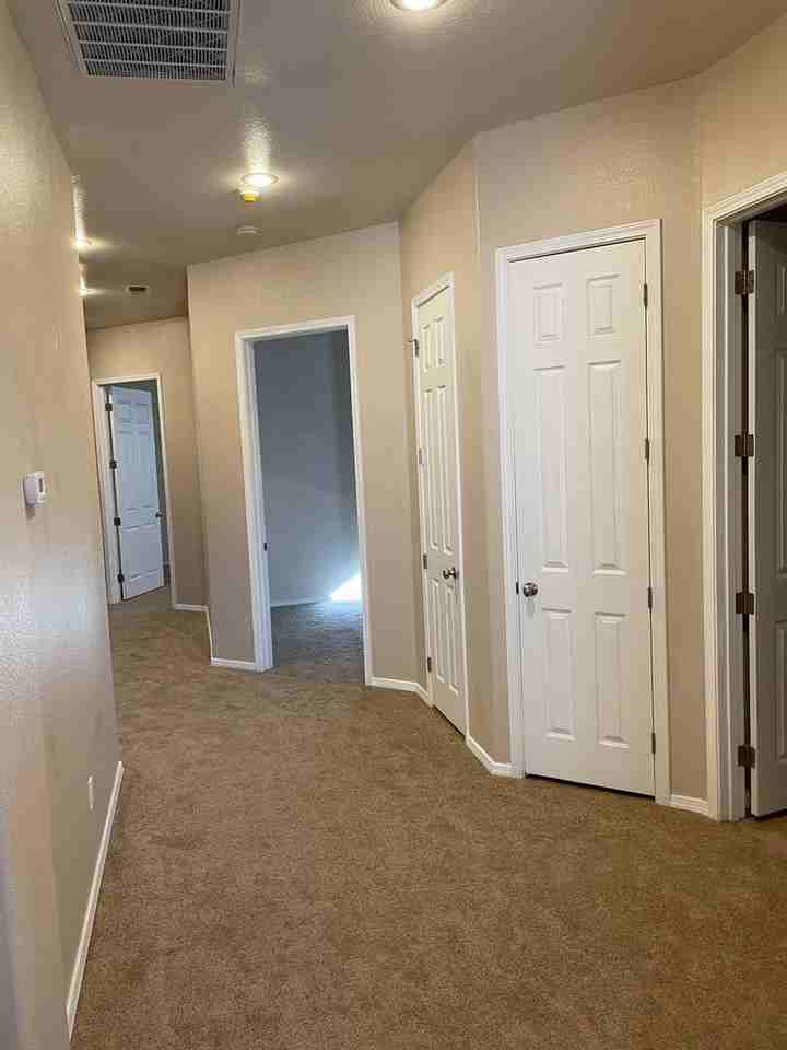 7 Ec Tucker Ct - Photo 2 of 26
